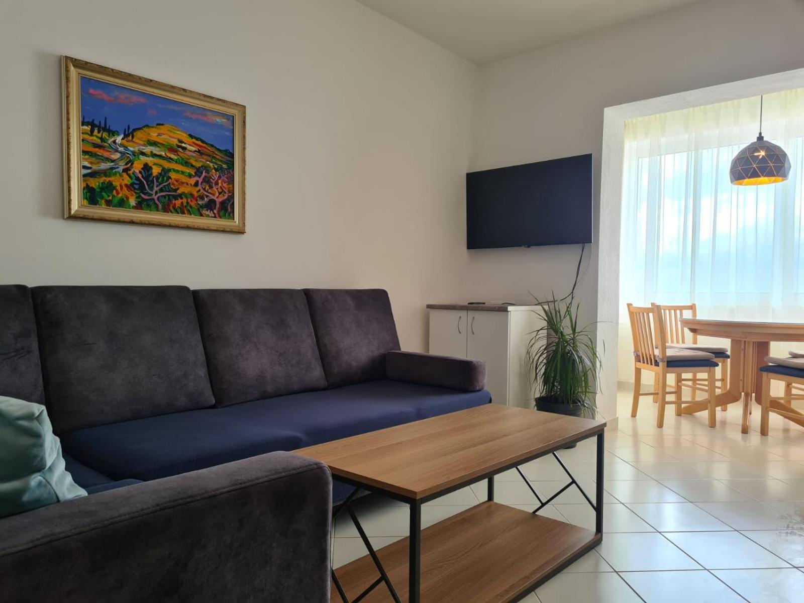 Apartments Jelena Supetar - Four Apartments - A Small House With A Private Yard - Two-Room Apartment With A Sea View - Studio Apartment - Two-Room Apartment With Garden View- Free Parking Exteriér fotografie